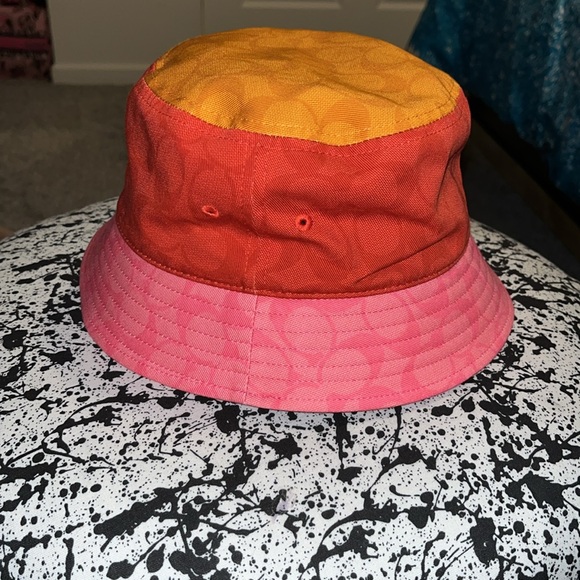 Coach Colorblock Bucket Hat - Picture 3 of 5